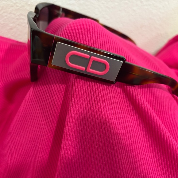 Christian Dior NWOT - Picture 6 of 14